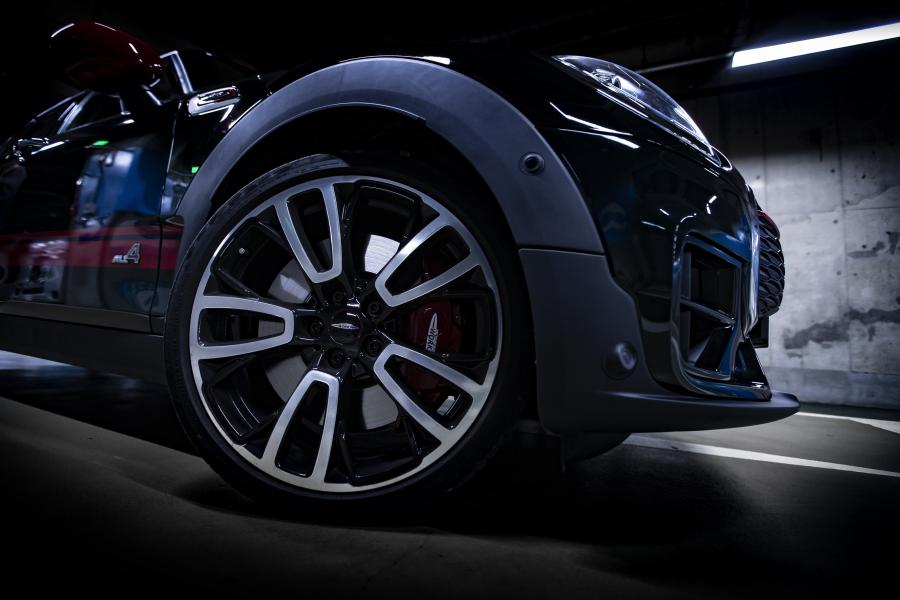 Колеса Mini John Cooper Works Clubman (F54) 2019 года  (JP) (фото 16 из 17)